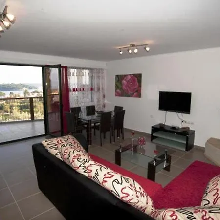 Case de vacanță Princes ' Islands Luxury Residences *