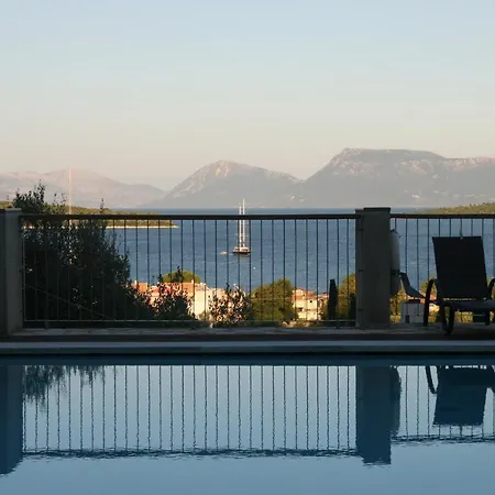 Дом отдыха Princes ' Islands Luxury Residences