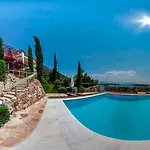 Semesterbostad Princes ' Islands Luxury Residences Nidhrion