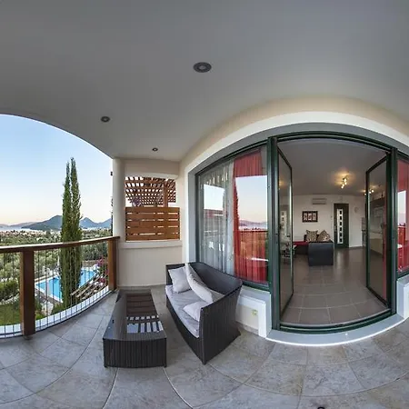 Princes ' Islands Luxury Residences بيت للعطل نيدري