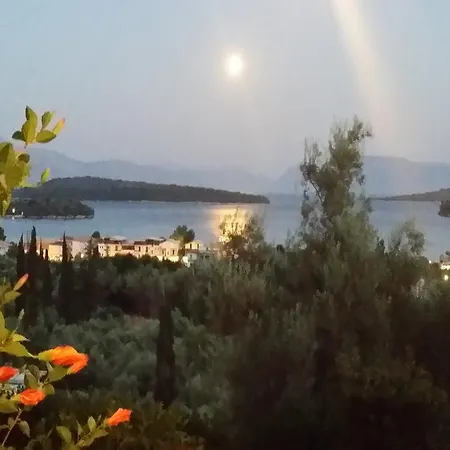 בית נופש Princes ' Islands Luxury Residences *