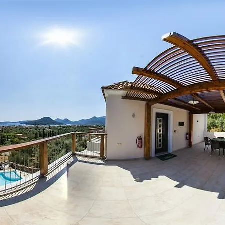 Princes ' Islands Luxury Residences * نيدري