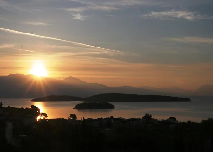 Princes ' Islands Luxury Residences * نيدري