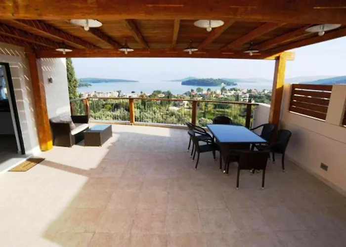 Princes ' Islands Luxury Residences Nydri (Lefkada)